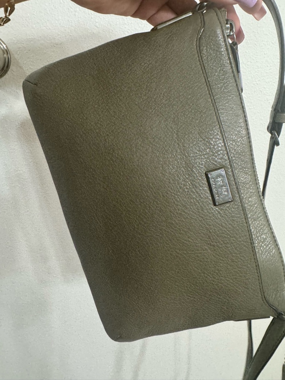 COACH MADISON LEATHER EAST WEST SWINGPACK OLIVE GREY ANTIQUE NICKEL - Picture 9 of 11